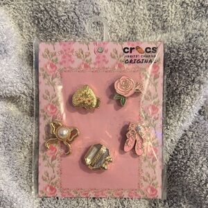 CROCS LOVESHAKEFANCY jibbitz